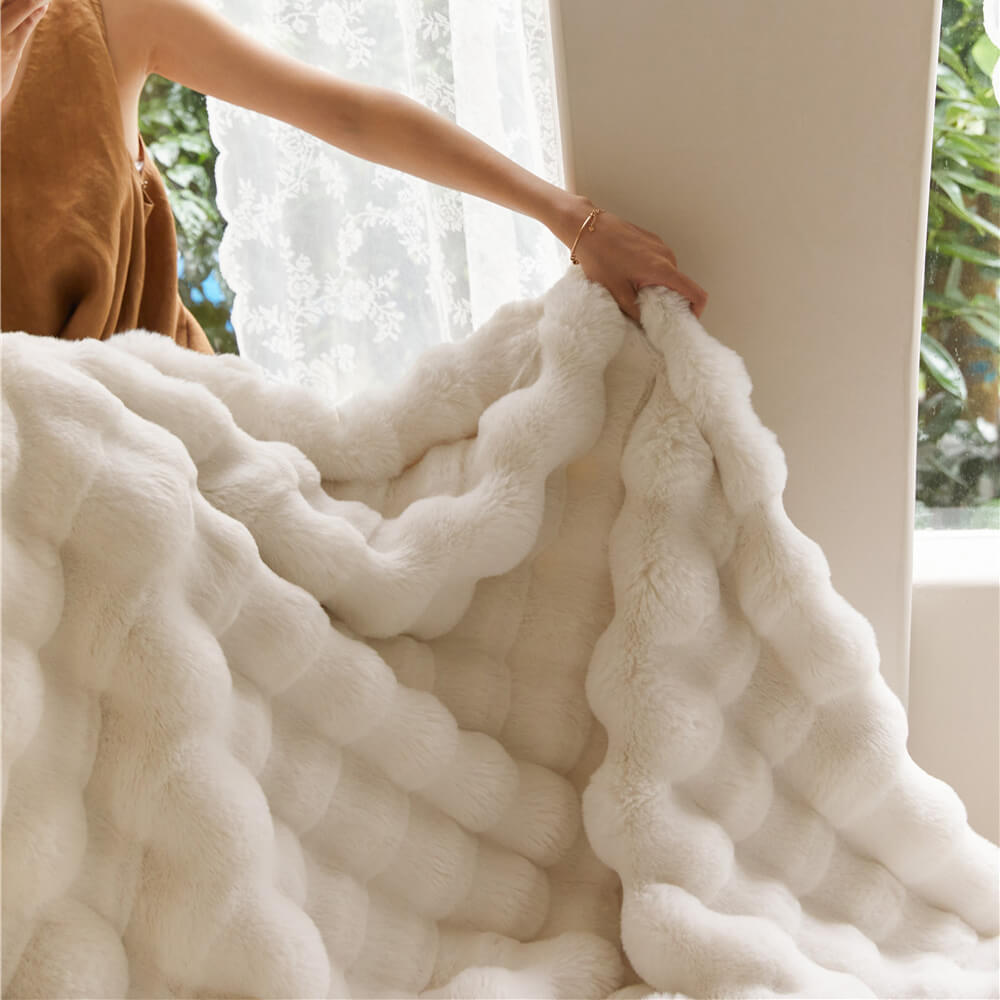 Coperta Premium Bubble a Due Strati Spessa in Pelliccia di Coniglio Sintetica