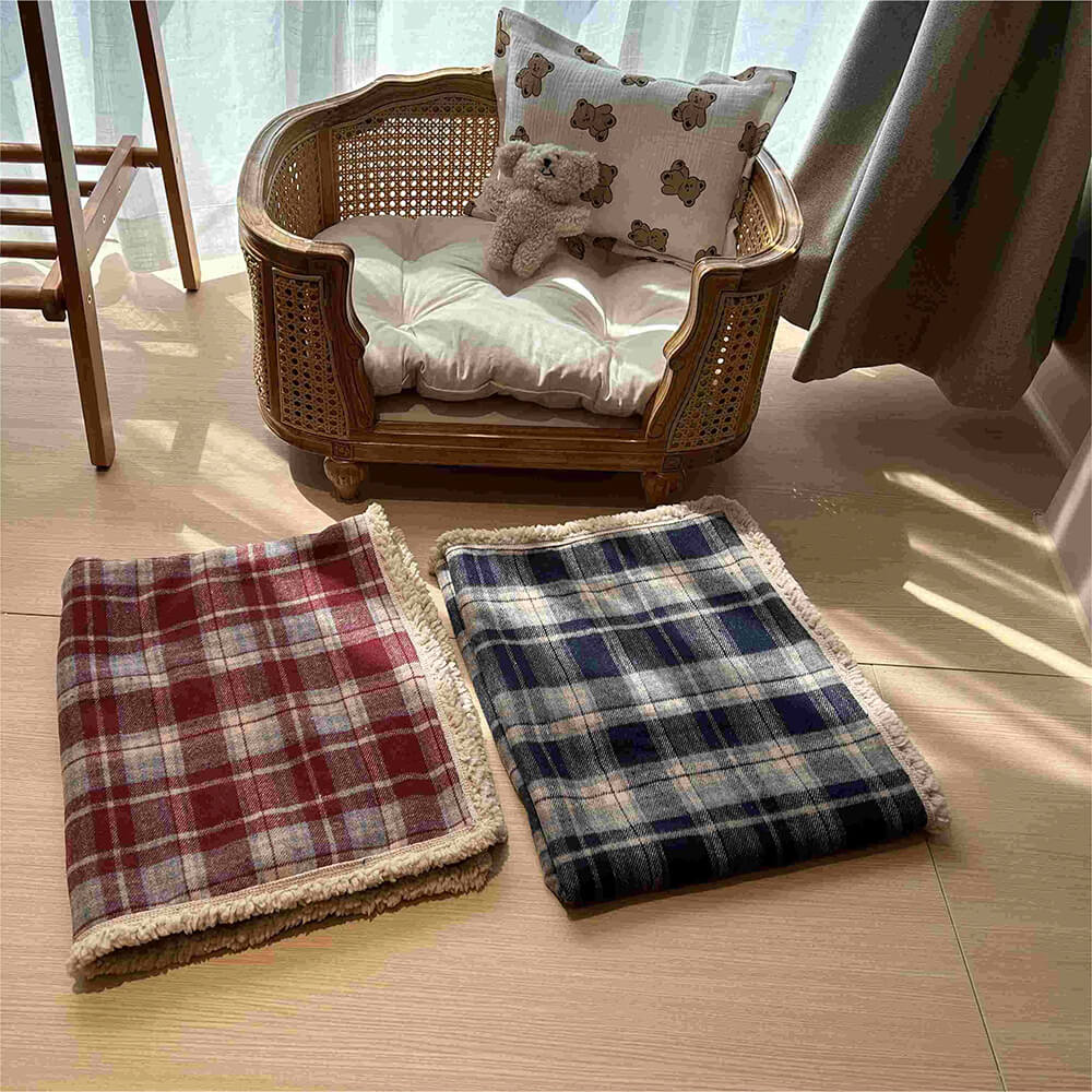 Warm Cozy Plaid Sherpa Fleece Thickened Blanket for Dogs and Cats