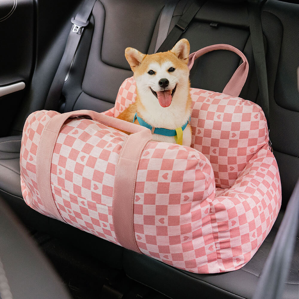Letto per auto a forma di cuore vintage a scacchi per cani
