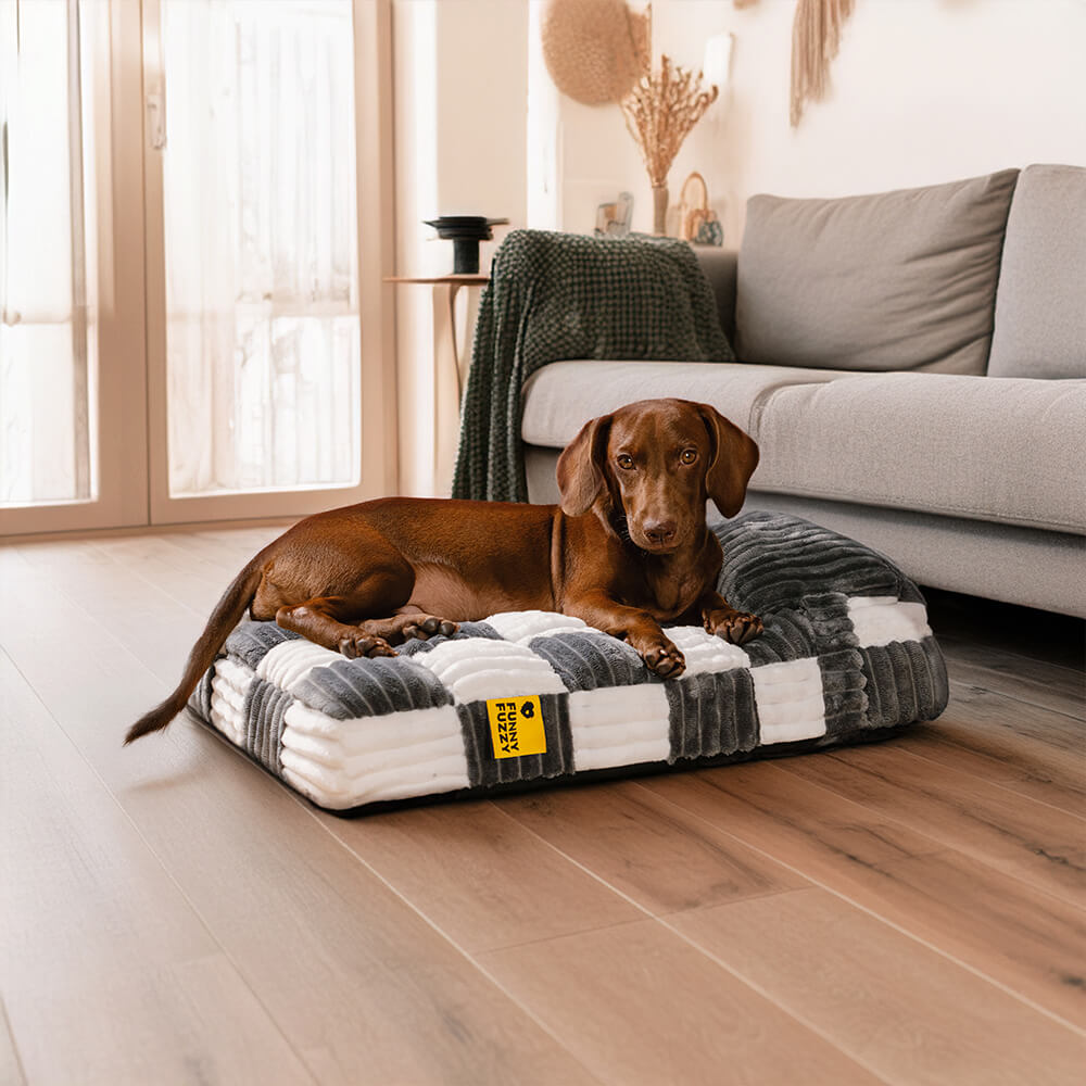 Letto per cani ortopedico con cuscino in peluche fatto a mano a forma di scacchiera