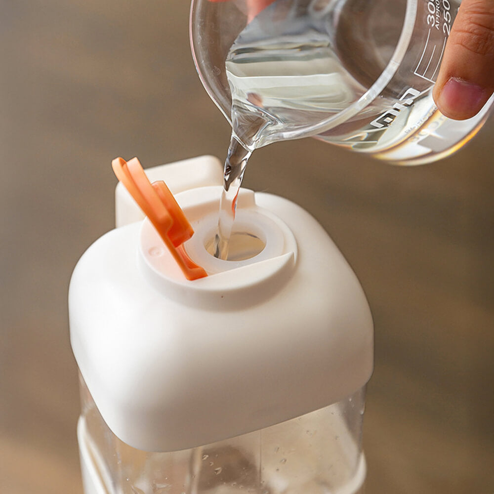 Stazione per ciotole di cibo per animali con dispenser automatico d'acqua