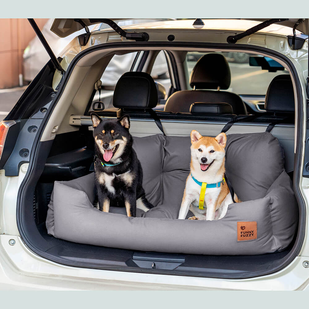 Cuscini di sicurezza per viaggi in auto per cani di taglia media e grande per il sedile posteriore.