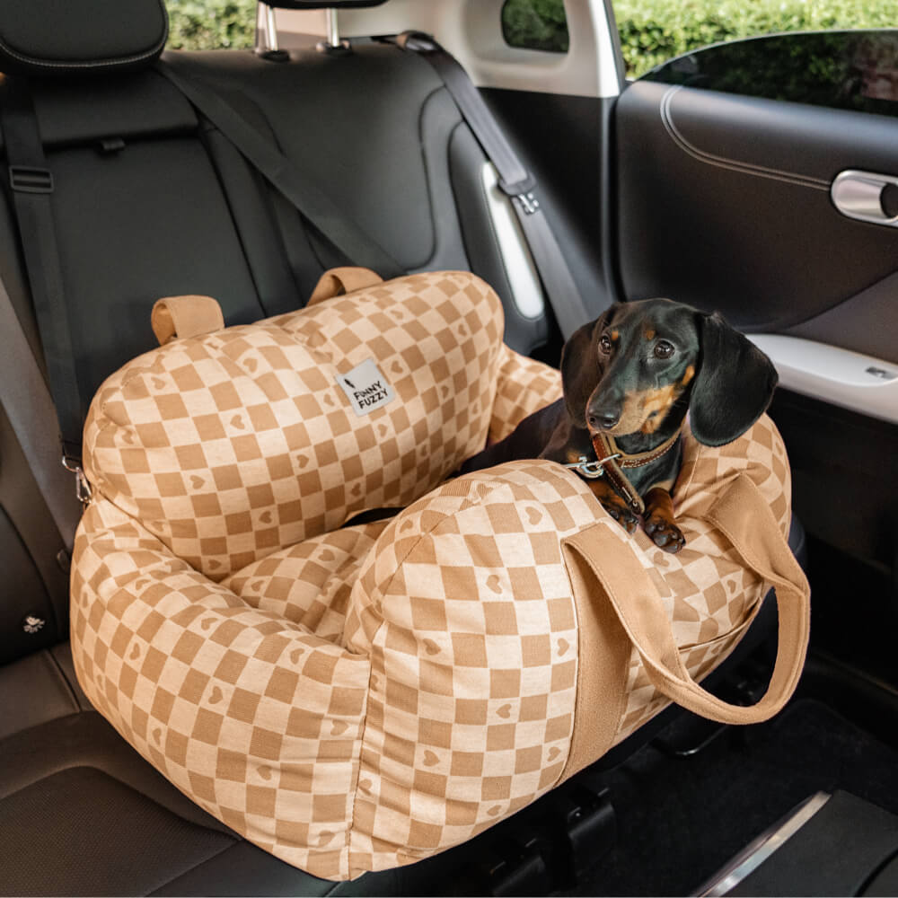 Letto per auto a forma di cuore vintage a scacchi per cani