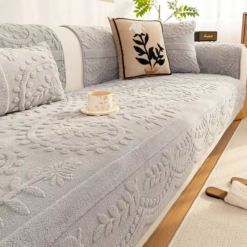 Copertura per divano in plush jacquard, comoda, resistente ai graffi e antiscivolo.