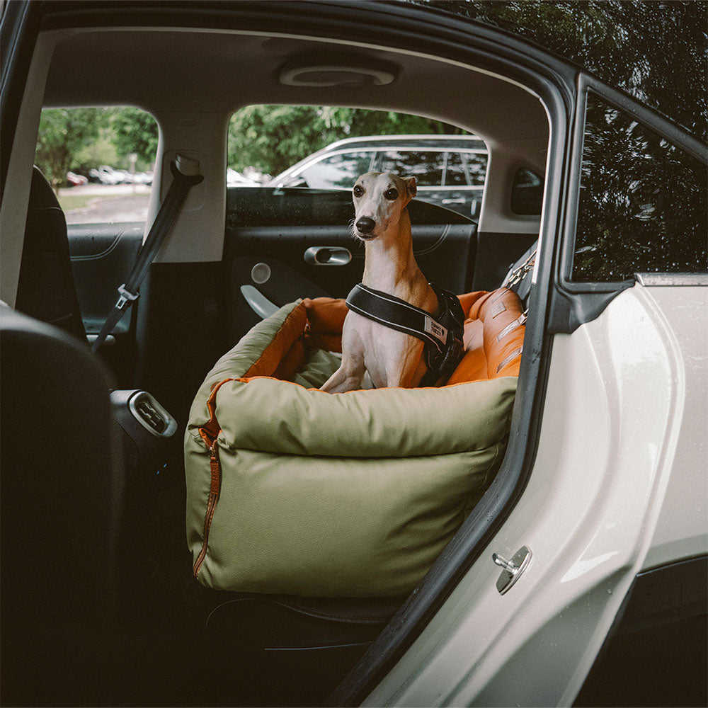 Cama elevadora grande de lujo con asiento de coche para perros de piel sintética - Urban Voyager