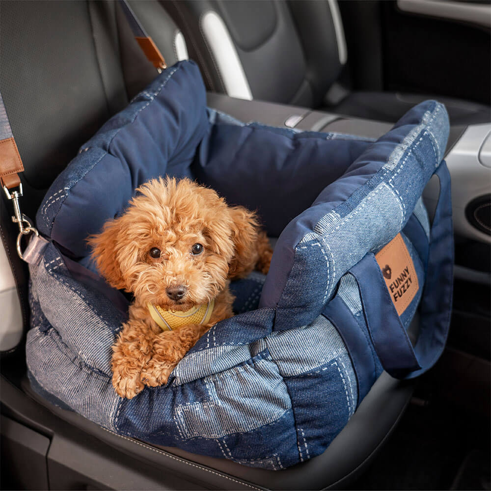 Seggiolino auto per cani con patchwork in denim vintage, supporto di sicurezza da viaggio