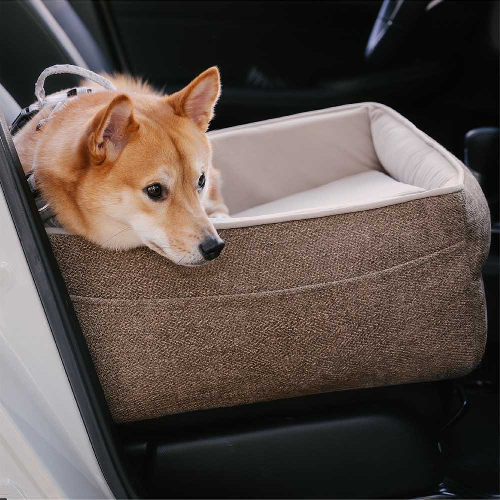 Seggiolino per auto per cani elevato e rinforzato per la sicurezza durante i viaggi