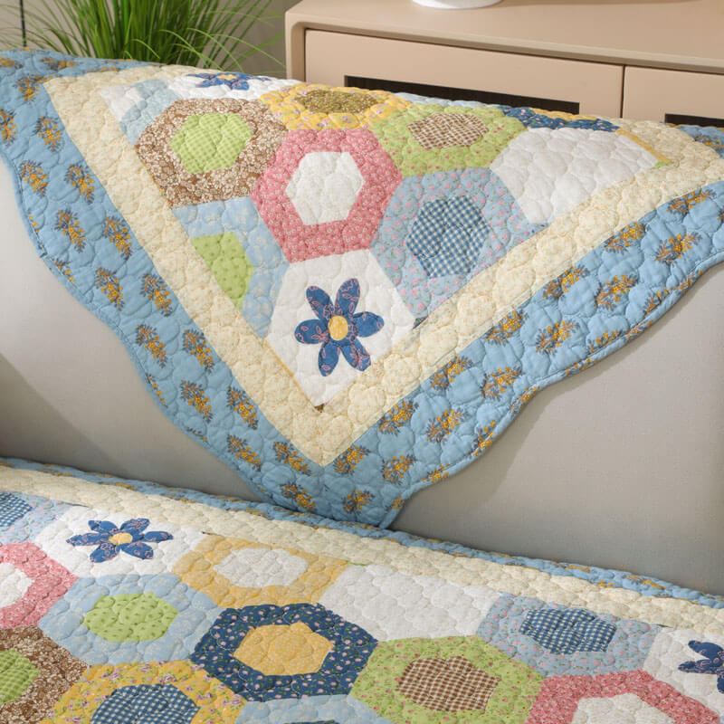 Country Style Honeycomb Pattern Cotton Non-Slip Couch Cover