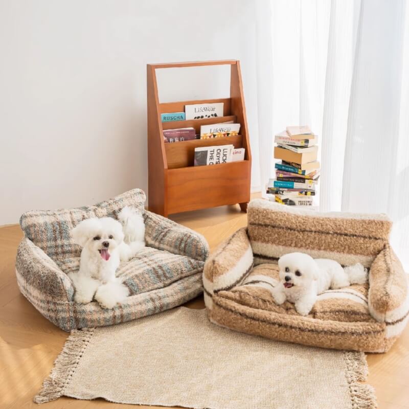 Divano letto per cani e gatti in peluche cozy per vacanze pigre